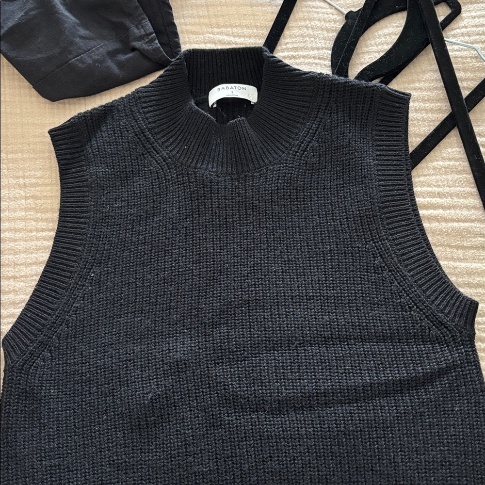 Babaton Mockneck Sleveless Black Midi Dress